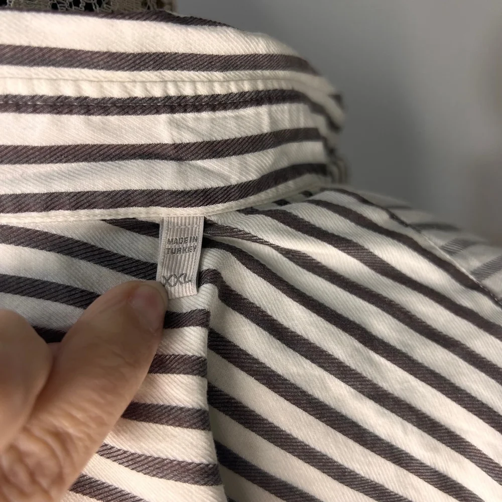 Ermengildo Zegna 100% cotton xxl white and brown striped men’s dress shirt - Picture 10 of 11